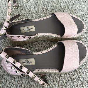 Valentino sandals great conditions